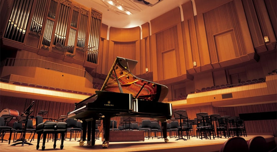 پیانو دیجیتال Yamaha CLP-735 B