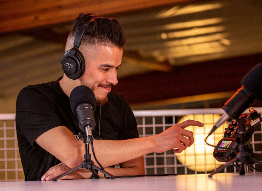 پکیج استودیویی Zoom ZDM-1 Podcast Microphone Pack