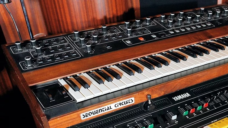 سینتی‌سایزر Sequential Circuits Prophet-5