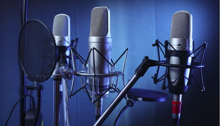 راهنمای خرید استند میکروفون و تجهیزات جانبی