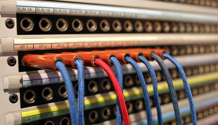 نکته هایی برای استودیو خانگی: استفاده از Patchbay