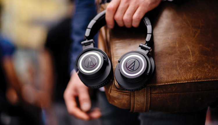 آدیوتکنیکا M-50x وایرلس می شود